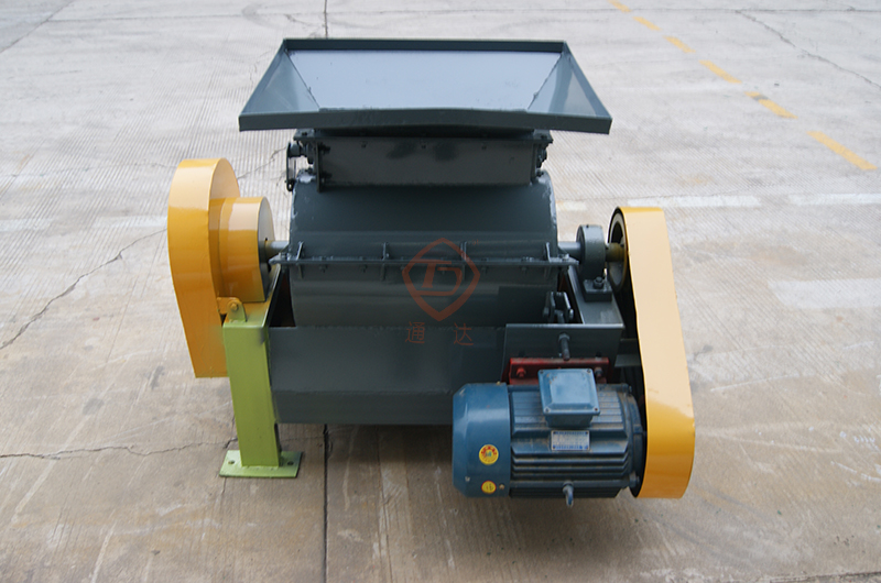 尿素粉碎機 尿素粉碎機