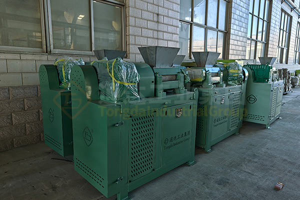 四川客戶整套復合肥設備發貨現場