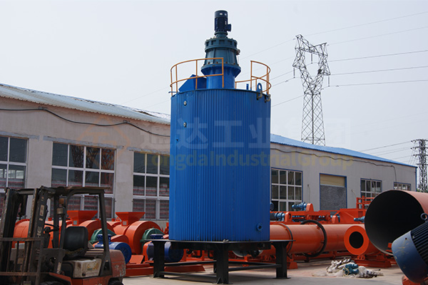 遼寧客戶有機肥發酵罐發貨現場